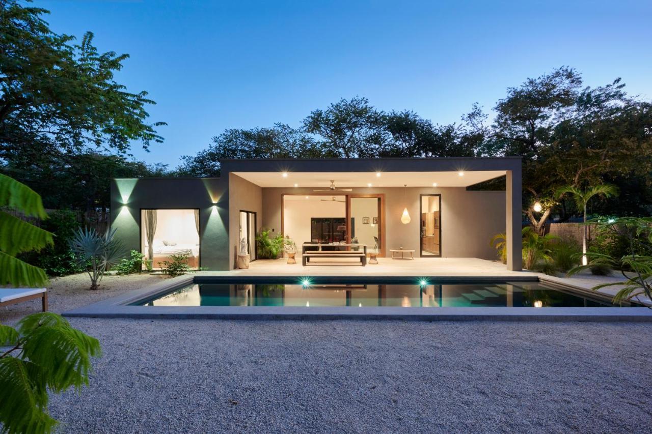 Villa Ethir Tamarindo Exteriör bild